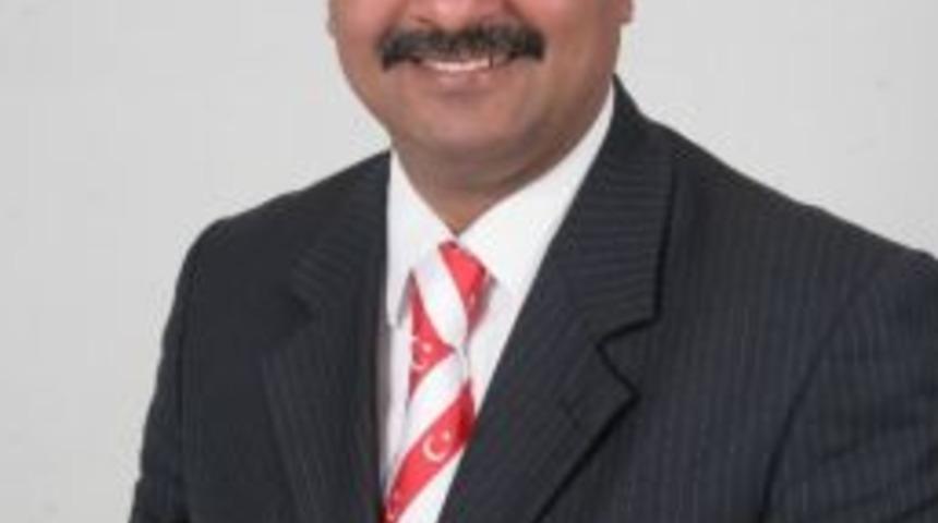 Erdem, Mersinlilerden Zekat Ve Fitrelerini Kızılay&rsquo;a Vermelerini İstedi