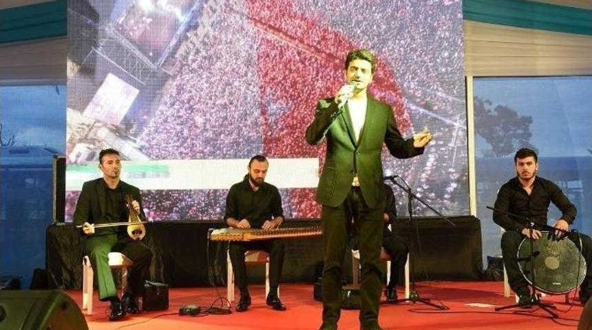 Binlerce Kişi Beşiktaş&rsquo;ta İftarda Buluşuyor