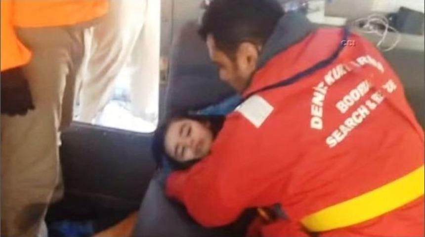 5 Yaşındaki Kız &Ccedil;ocuğunu Hava Odası Kurtardı