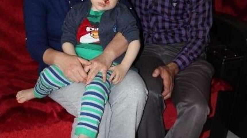 İki Yaşındaki Muhammed Ameliyatla Sağlığına Kavuştu