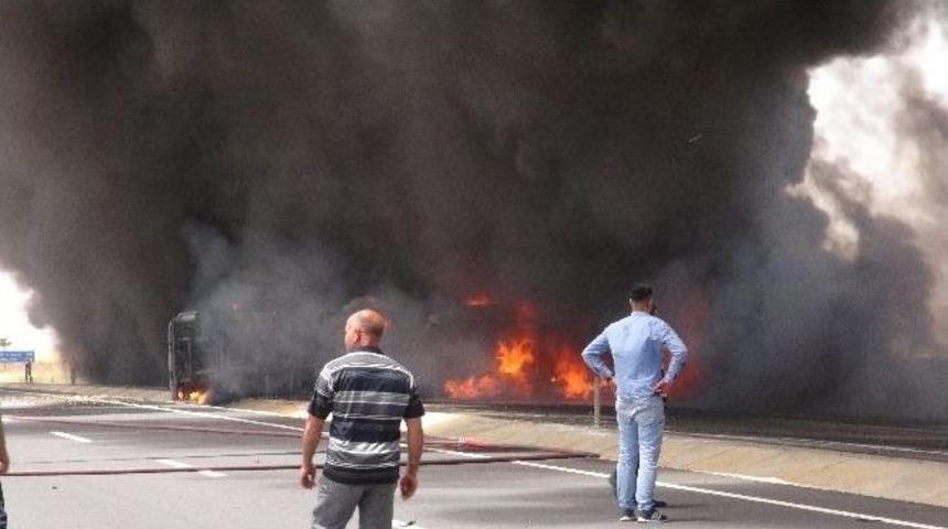 Tanker Faciaları &Uuml;zerine Okt Traıler Sağduyu &Ccedil;ağrısı Yaptı
