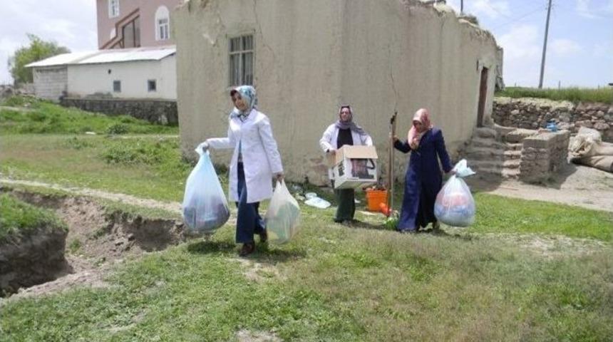 &Ouml;zalp Kaymakamlığı&rsquo;ndan &Ouml;rnek Davranış