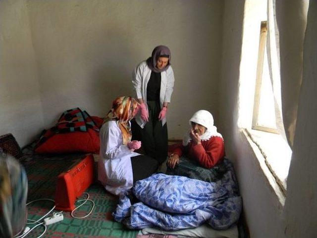 &Ouml;zalp Kaymakamlığı&rsquo;ndan &Ouml;rnek Davranış 2