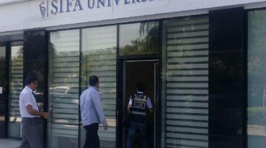 Fethullah G&uuml;len Cemaatine Yakın Vakıf Ve Hastanede Polis Araması (2) (Yeniden)