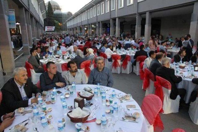 Bto'dan 10 Bin Kişilik Iftar