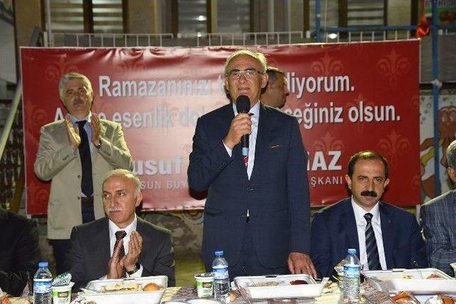 Büyükşehir Belediyesi Vezirköprü İftarı