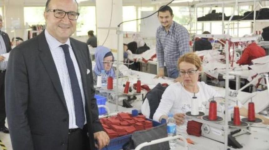 Bizimk&ouml;y Engelliler &Uuml;retim Merkezi, D&uuml;nyaya &Ouml;rnek Oldu