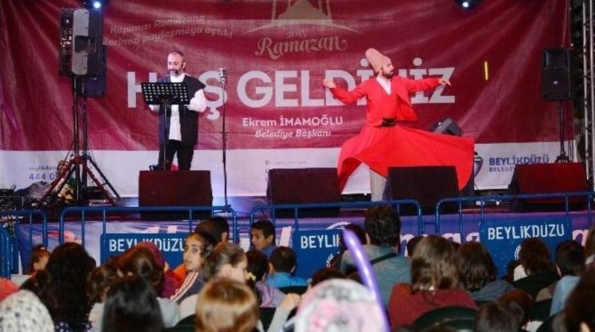 Mevlana&rsquo;dan Şiirlerle Sema, M&uuml;ziklerle Fasıl B&uuml;y&uuml;ledi