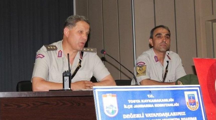 Tosya&rsquo;da Jandarma K&ouml;y Muhtarlarını Uyardı
