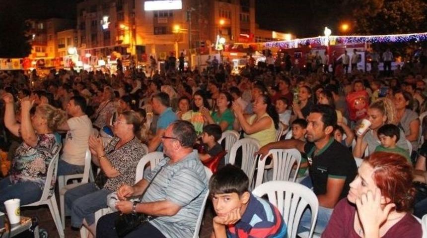 Buca&rsquo;da Ramazan Etkinliklerine Yoğun İlgi