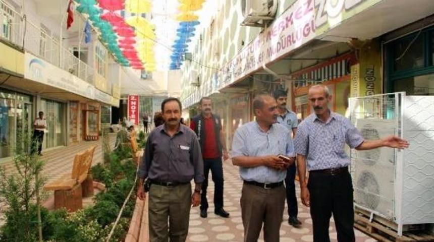 Silopi'de Sokağı, Rengarenk Şemsiyelerle Kapattılar