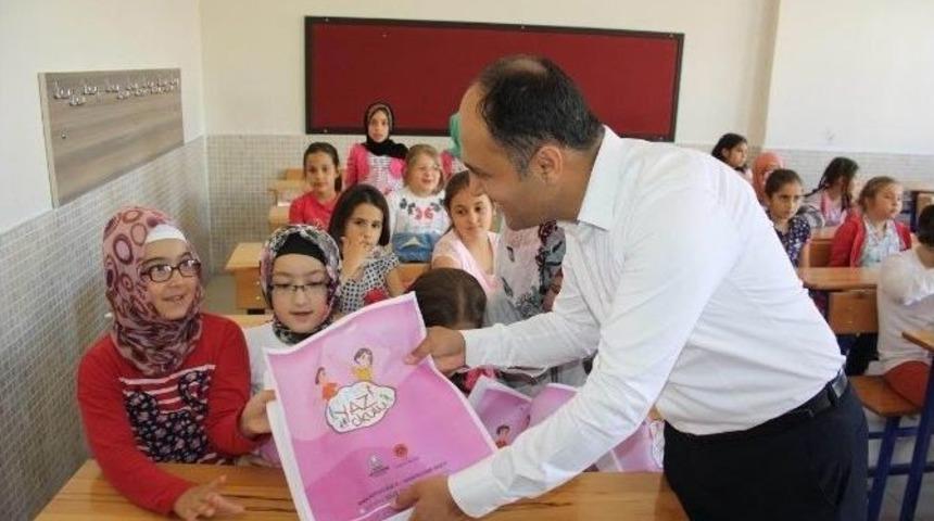 Başkan &Ouml;zaltun Komek Yaz Okullarını Ziyaret Etti