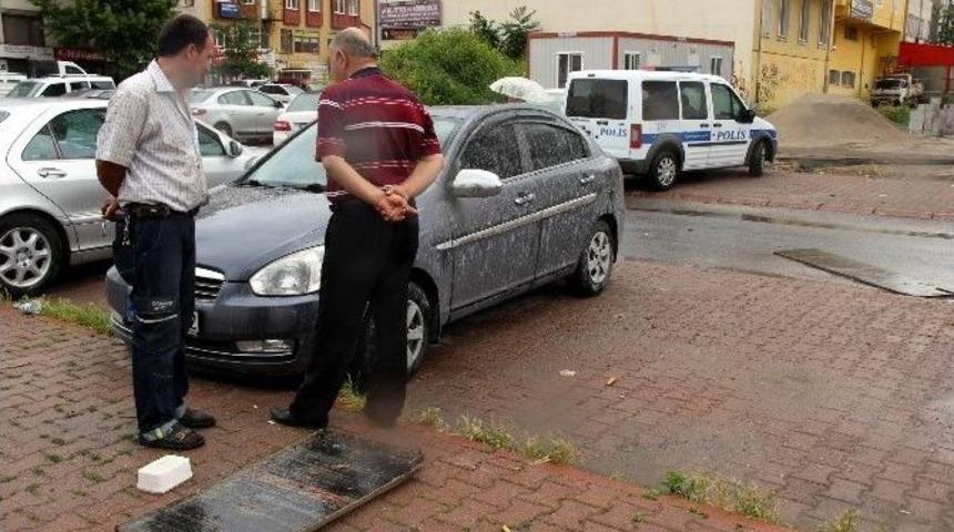 Kayseri&rsquo;de Şiddetli Yağmur Ve R&uuml;zgar Etkili Oldu