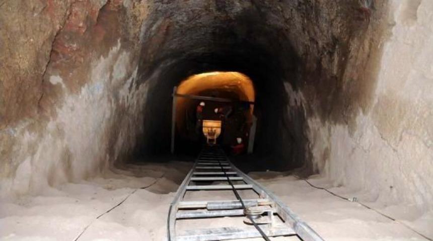 Tokat Kalesi'nde Gizli Ge&ccedil;idin Ilk 30 Metresi A&ccedil;ıldı