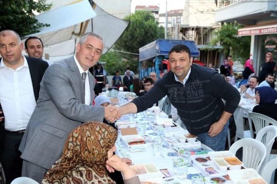 Top&ccedil;ular&rsquo;da İftar Coşkusu