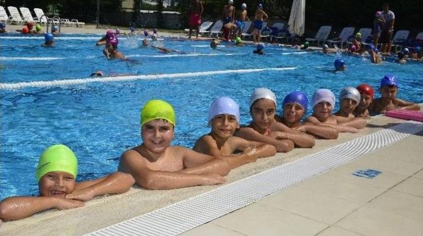 Başkan Edebali&rsquo;den Ailelere &lsquo;spor&rsquo; &Ccedil;ağrısı