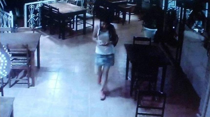 Cansu&rsquo;nun Kaybolmadan &Ouml;nceki Anları G&uuml;venlik Kamerasında