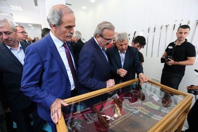 Bıçağın Sanatkarları Ödüllerine Kavuştu 1