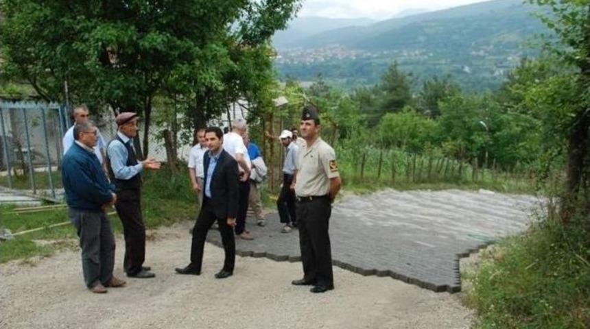 Kaymakam K&ouml;y Yollarını İnceledi