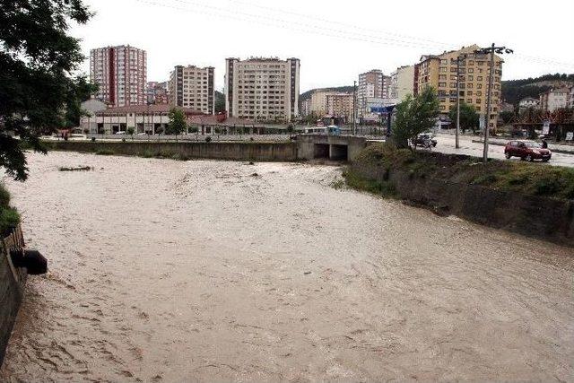 Kastamonu’da Sağanak Yağış