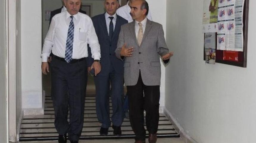 Bartın Valisi Azizoğlu Sağlık Kurumlarını Denetledi