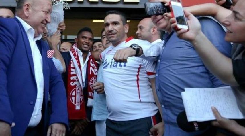 Antalyaspor Kafilesi Bug&uuml;n D&ouml;n&uuml;yor (6)