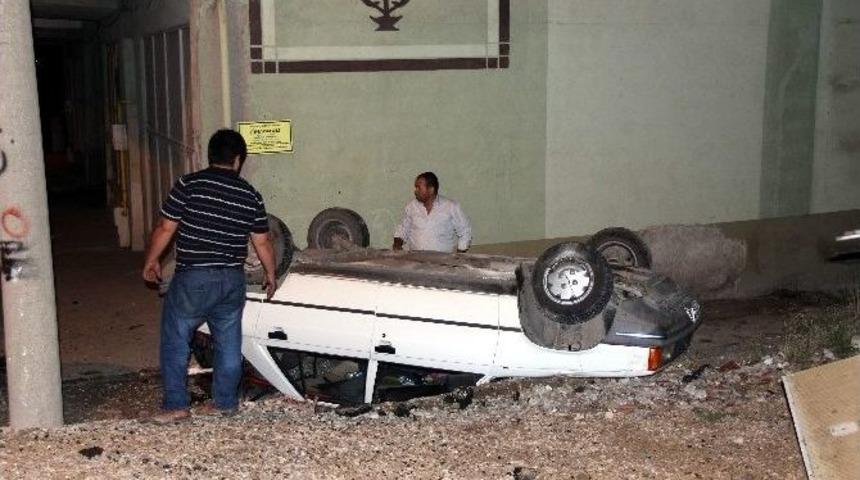 Karab&uuml;k&rsquo;te Trafik Kazası: 2 Yaralı