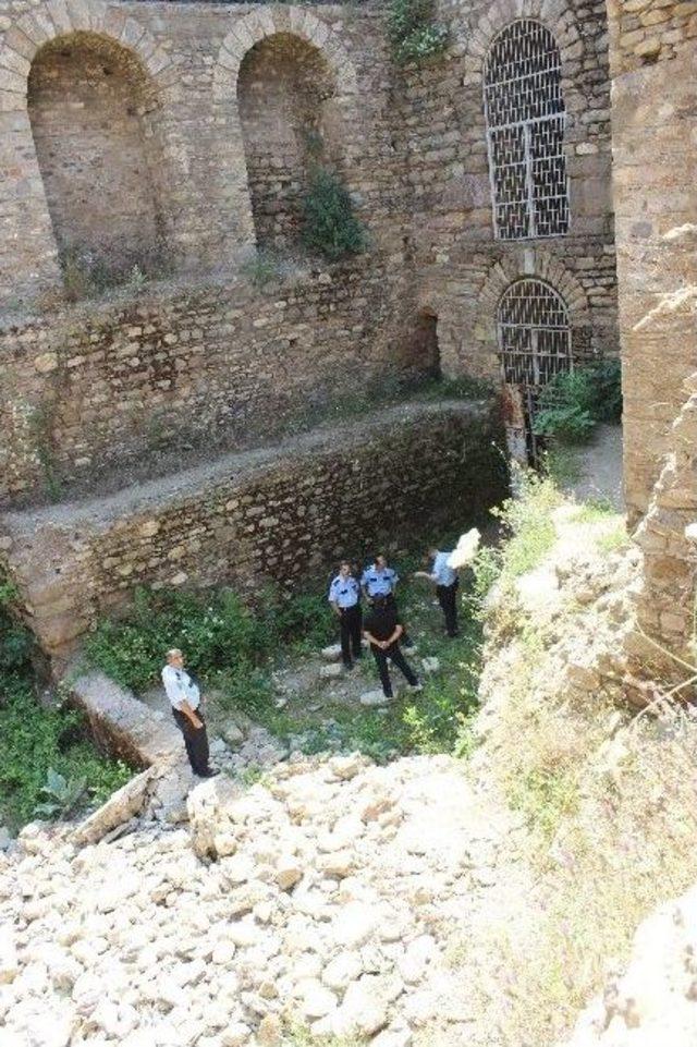 Tralles Antik Kenti Definecilerin Uğrak Yeri Haline Geldi