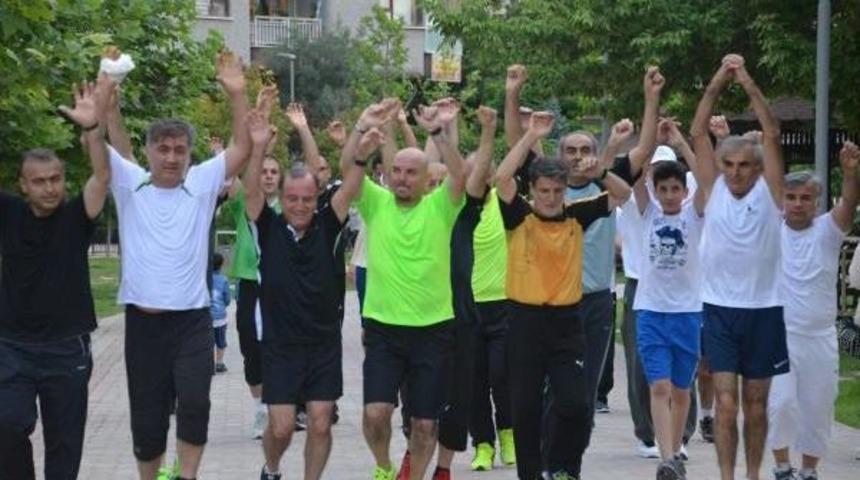 Ramazan'da Da Sporu Aksatmıyorlar