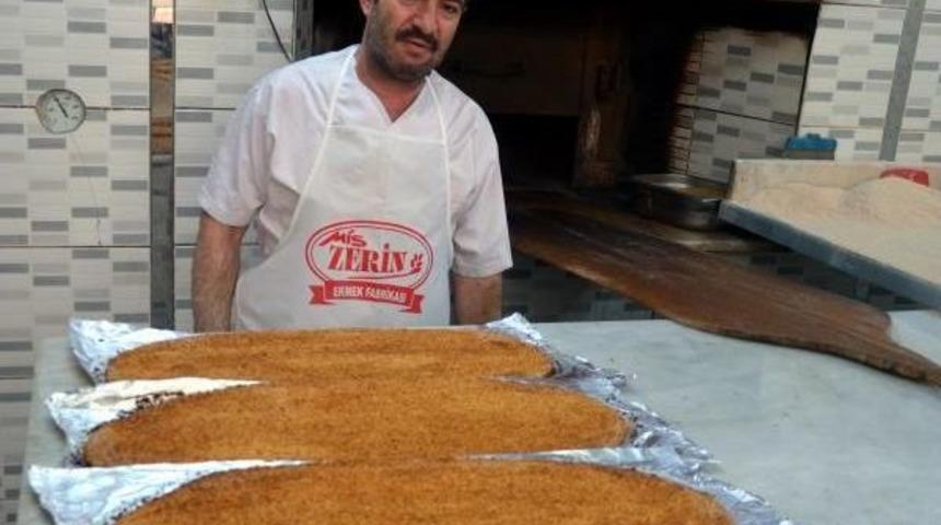 Kayseri'de Iftar Ve Sahurluk Tahinli Pide