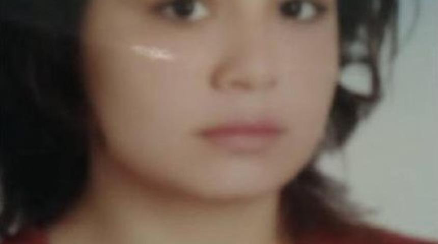 Bursa'da, 8 Mart D&uuml;nya Kadınlar G&uuml;n&uuml;'nde &Ouml;len Berivan Davası Başladı