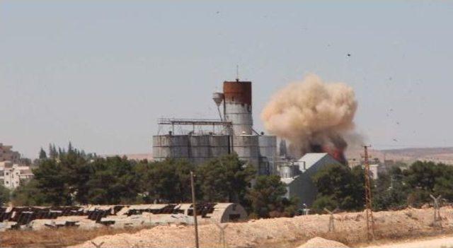 Işid Bombalı Araçla Kobani'ye Saldırdı, Yaralılar Türkiye'ye Getirildi (2)