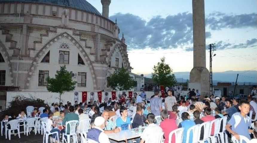 Darende Belediyesi&rsquo;nden Mahallelerde İftar