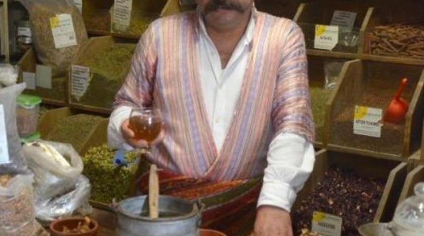 Ramazanda Susuzluğa Karşı Demirhindi Şerbeti