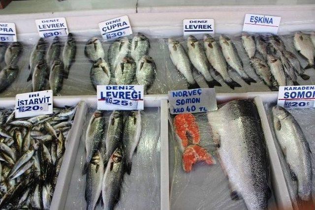 Ramazan Ayında Izgara T&uuml;r&uuml; Balıklar Tercih Ediliyor 1