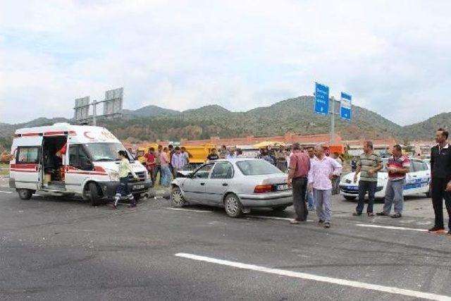Osmancık'ta Iki Ayrı Kaza: 11 Yaralı