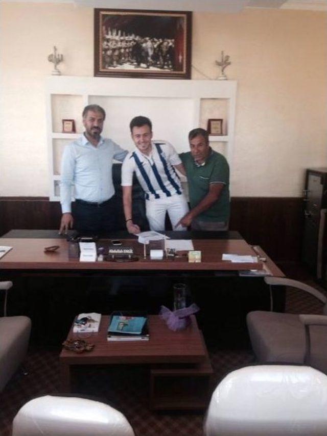 Didim Belediyespor Dış Transferde 2 Futbolcuyu Renklerine Bağladı
