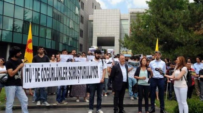 İt&uuml;'de 40 &Ouml;ğrenciye Soruşturma Protesto Edildi