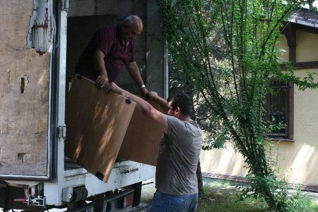 Düzce Kız Meslek Lisesi Yeni Binasına Taşınıyor