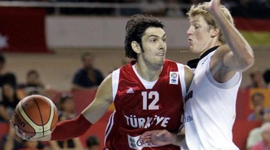 Pınar Karşıyaka'dan Kerem Hamlesi