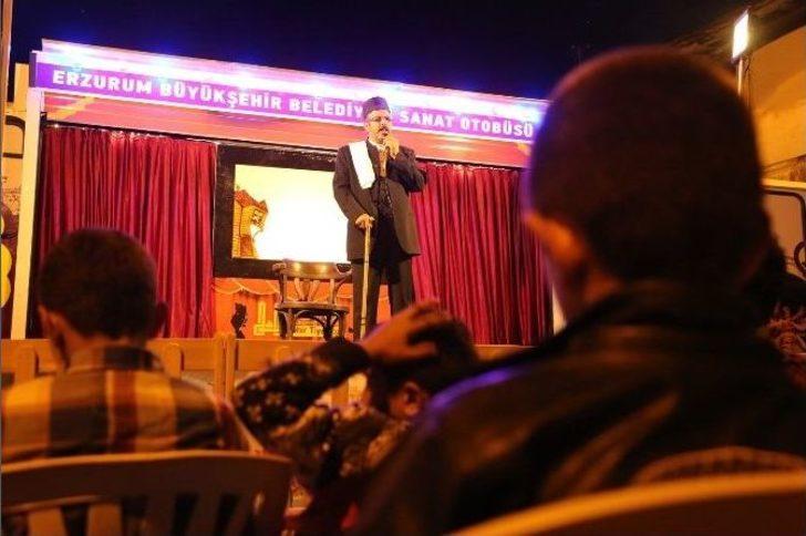 Büyükşehir Belediyesi, Olur İlçesi’nde ‘sokak İftarı’ Düzenledi G4