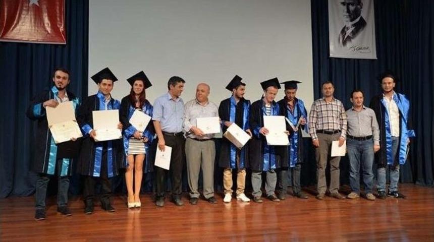 Hendek Myo&rsquo;da Mezuniyet Coşkusu