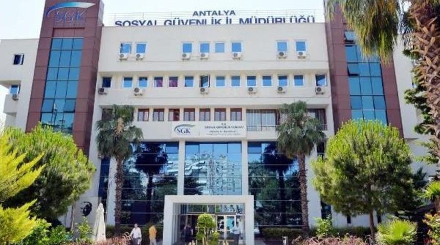 &Ccedil;alışan Anneye 300 Euro Destek Başvuruları Başladı