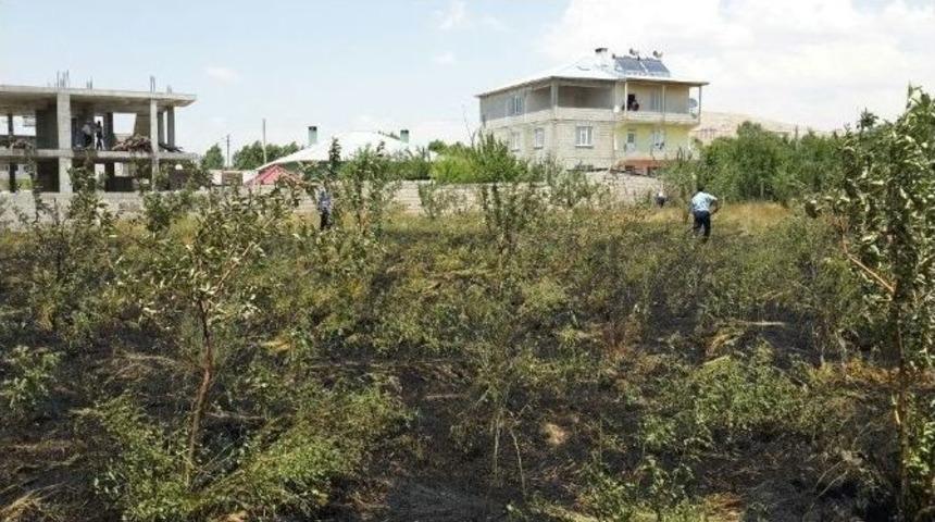 Van&rsquo;da Bah&ccedil;e Yangını