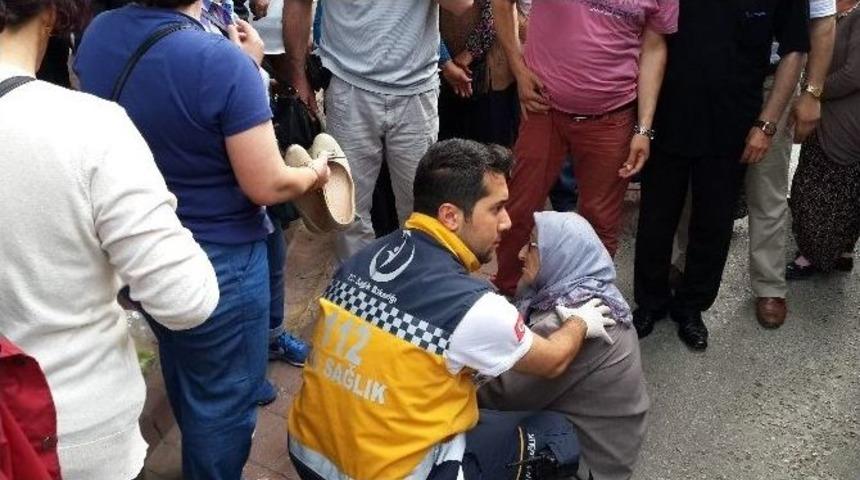 Otomobilin &Ccedil;aptığı Yaşlı Kadın Yaralandı