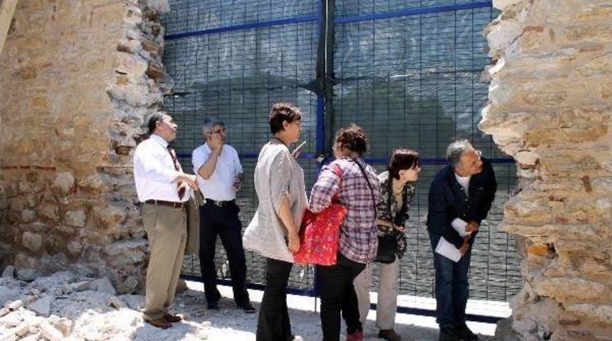 Sinan Paşa K&uuml;lliyesi&rsquo;Nin Duvarının Yıkılmasına Savcılık Soruşturması