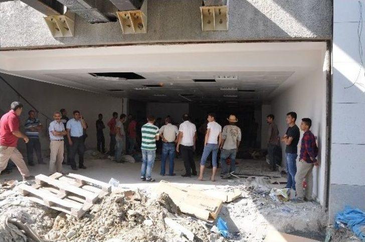 Şırnak’ta Asansör Yere Çakıldı: 7 Yaralı G1