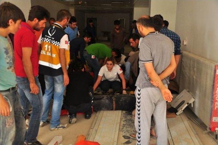 Şırnak’ta Asansör Yere Çakıldı: 7 Yaralı G4