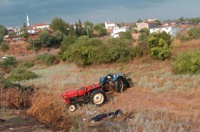 Traktörle Gezintiye Çıkan Ehliyetsiz Genç Kız, Kazada Öldü