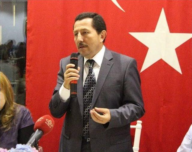 Vali Balkanlıoğlu’ndan Şehit Yakınları Ve Gazilere İftar